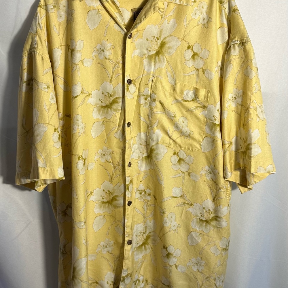 Jos. A. Bank 100% Silk Button Down Size XXL‎